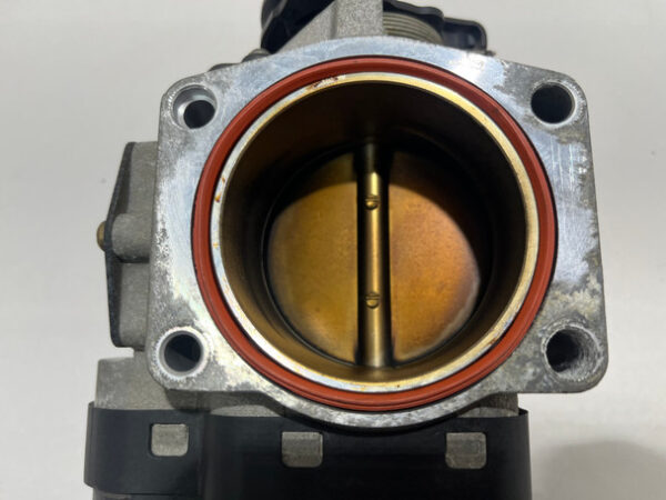 IMG_0442__73296 1999-2000 BMW Z3 2.3 2.8 M52TU Throttle Body / Blue Label / 1433414 / Z3038