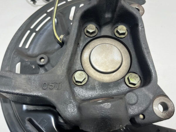 2013-2020 Scion FRS / Subaru BRZ / Toyota 86 Driver Front Spindle Hub / 78K FB053