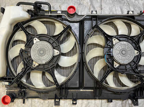 2015-2021 Subaru WRX STI OEM Radiator w/ Cooling Fan / 62K SS018