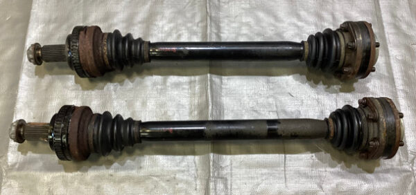 2001-2006 E46 BMW M3 Rear CV Axles / Half Shafts / Pair *DAMAGE* / 95K M3018
