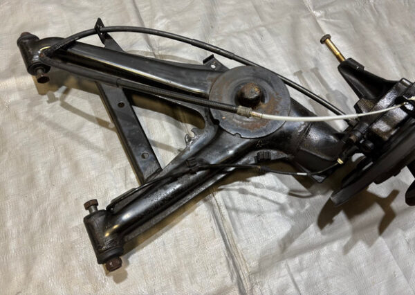1997-2002 BMW Z3 Roadster Coupe Driver Rear Trailing Arm / Hub Assembly / 101K Z3038