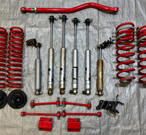 2020-2024 Jeep Gladiator JT Black Widow 3" Suspension Lift Kit w/ Fox Shocks / USED / JT003