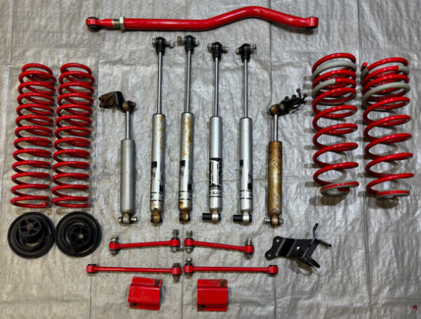 2020-2024 Jeep Gladiator JT Black Widow 3" Suspension Lift Kit w/ Fox Shocks / USED / JT003