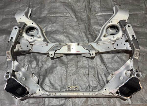2009-2016 BMW E89 Z4 Front Subframe Crossmember Assembly / Z4908