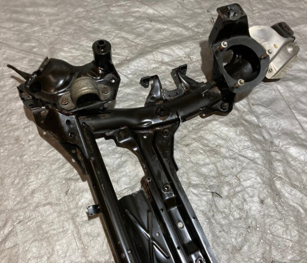 2014-2016 BMW M235i 228i xDrive AWD Front Subframe Crossmember / B2006