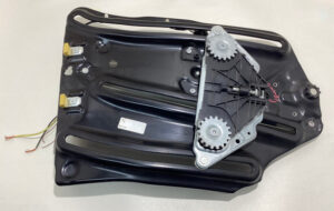2015-2020 F83 BMW M4 Convertible Passenger Side Rear Quarter Window Regulator / Motor / F8M06
