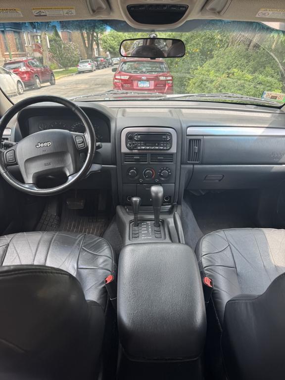 2002 Jeep Grand Cherokee Sport