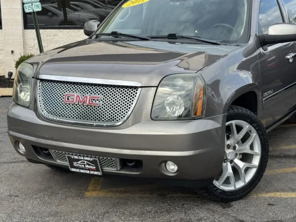 2011 GMC Yukon XL Denali