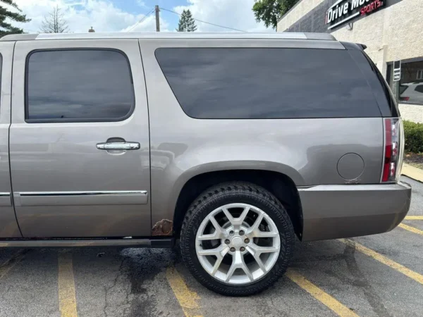 2011 GMC Yukon XL Denali