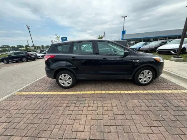 2014 Ford Escape S