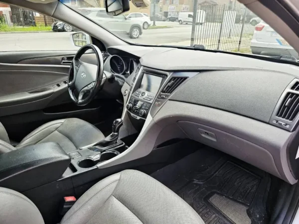 2015 Hyundai SONATA Hybrid Limited
